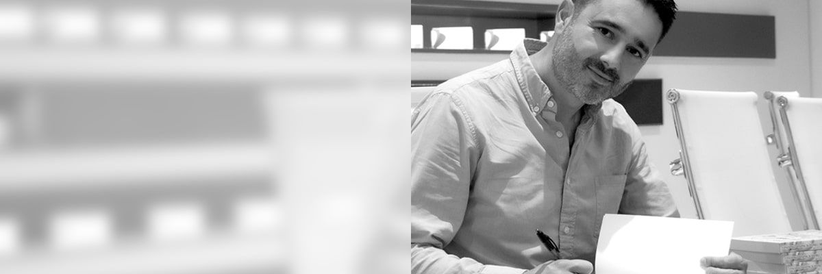 Dr. Héctor Martínez Menchaca